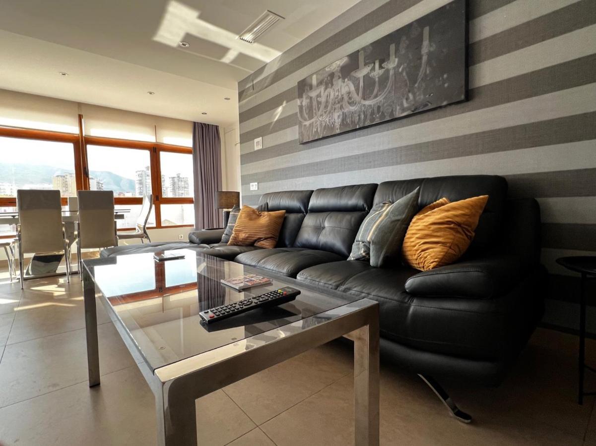 Modern Apartment In La Nogalera 托雷莫利诺斯 外观 照片