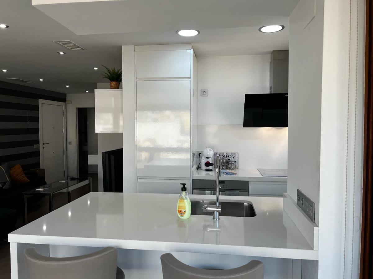 Modern Apartment In La Nogalera 托雷莫利诺斯 外观 照片