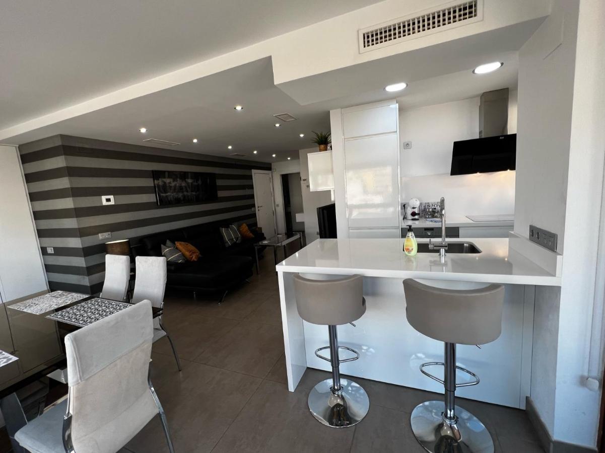Modern Apartment In La Nogalera 托雷莫利诺斯 外观 照片