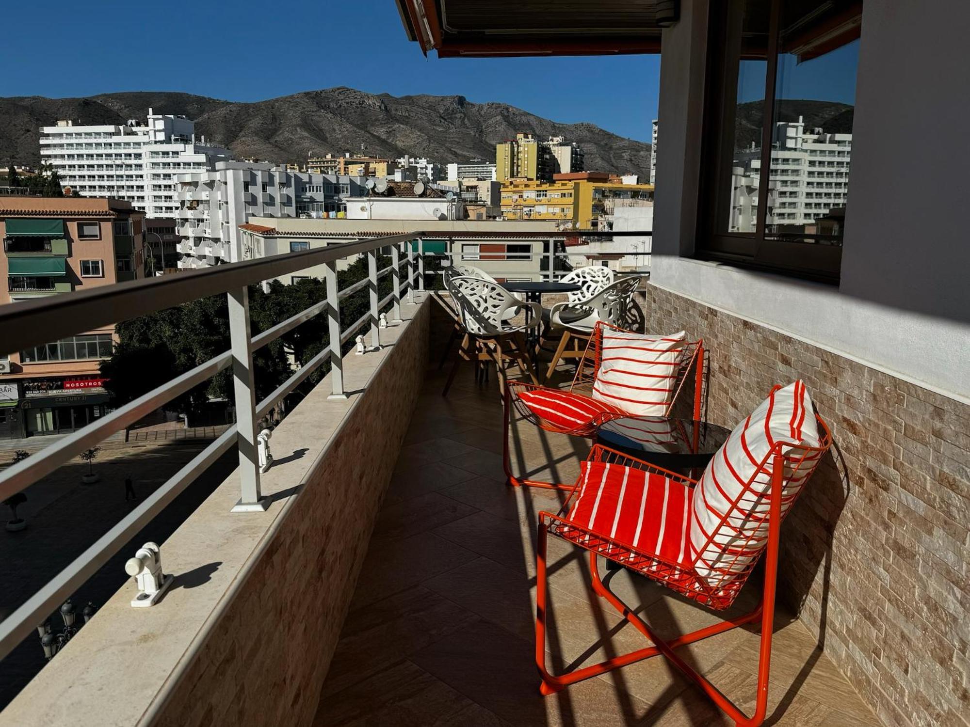 Modern Apartment In La Nogalera 托雷莫利诺斯 外观 照片